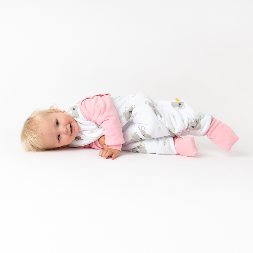 CELOROČNÝ PROTISKLZOVÝ spací vak s odopínateľnými rukávmi „DUPAČKY“  100% BAVLNA Koala 70cm